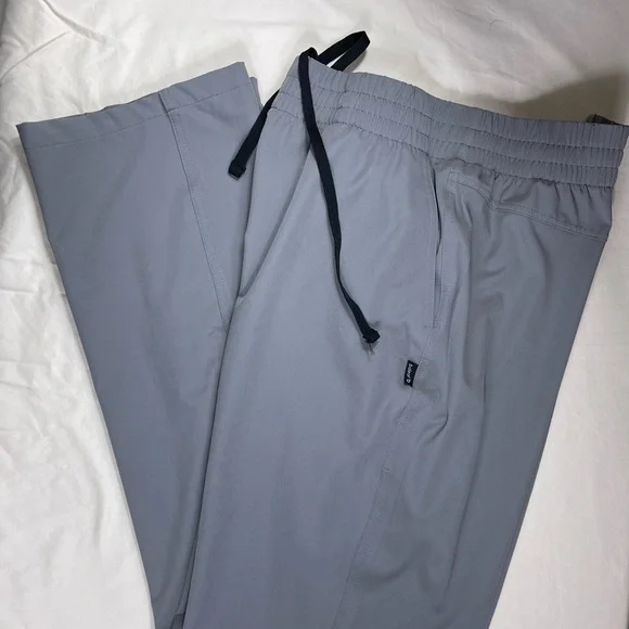 Baleaf Light Gray Athletic Pants - Picture 3 of 10